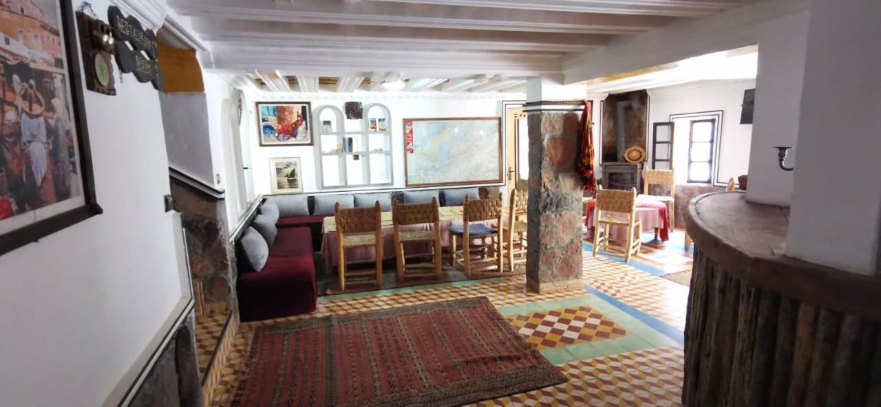 Auberge Des Peupliers Cafe Restaurant Akhendachou n'Ait Ouffi Exterior photo